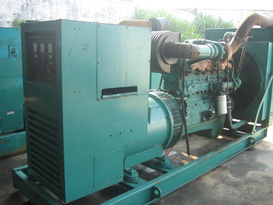 察隅租赁发电机- 发电机碳刷磨损的原因是什么