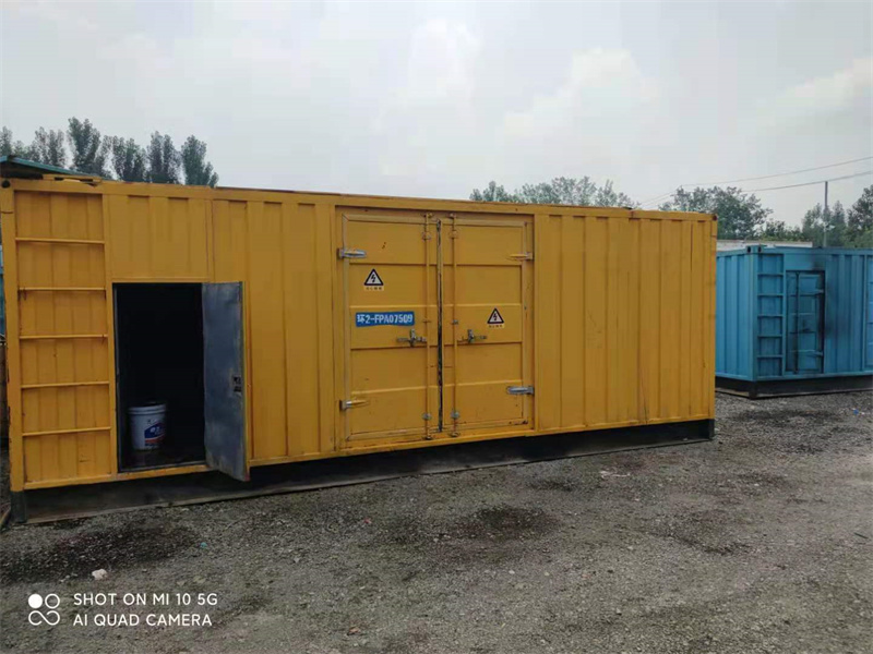 察隅200KW柴油发电机组需要配备什么型号的电缆线？