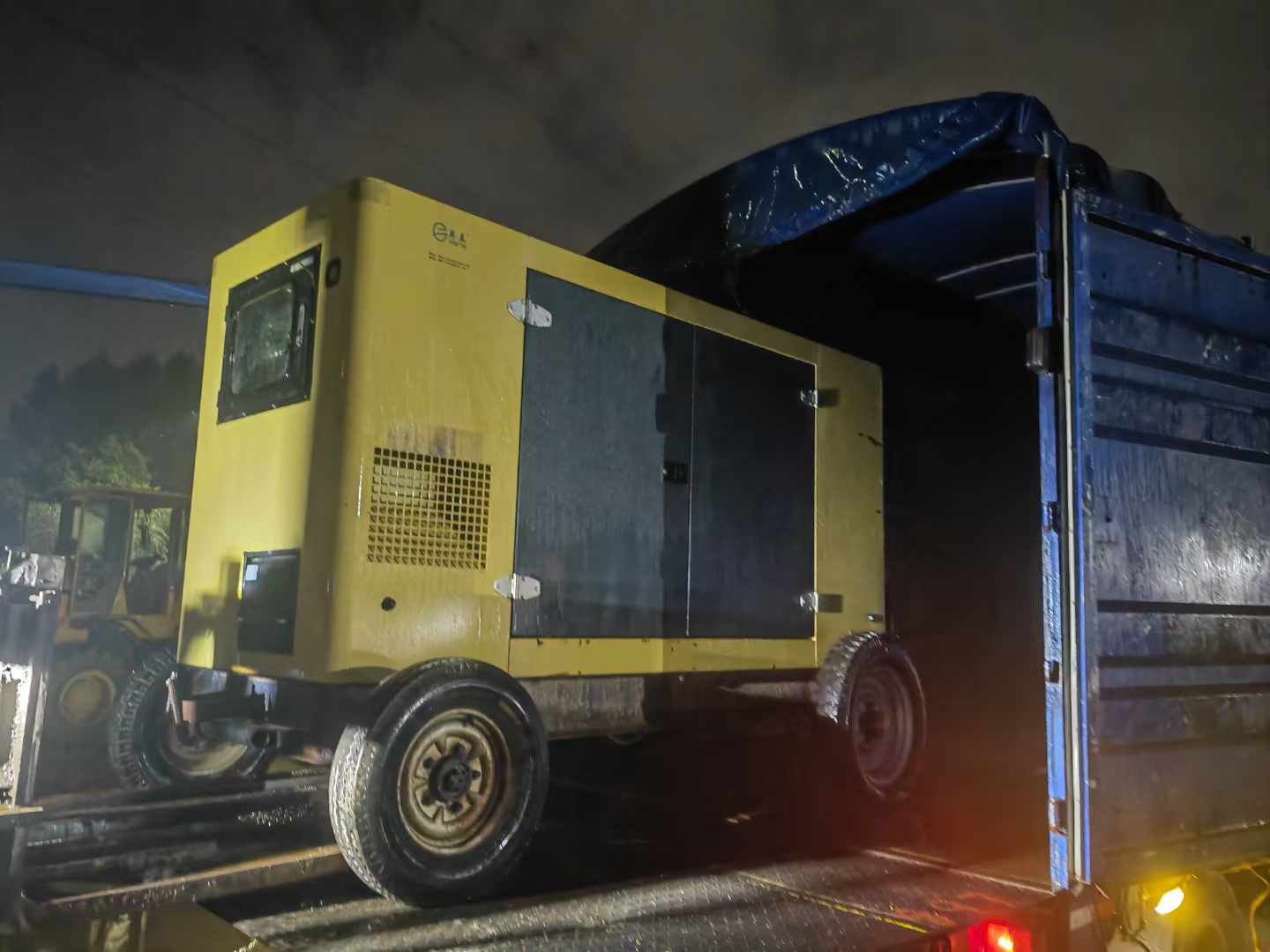 察隅如何根据负载特性选择合适的柴油发电机？