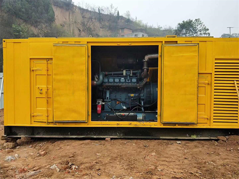 察隅发电机租赁冷却液的沸点降低到多少时需要更换