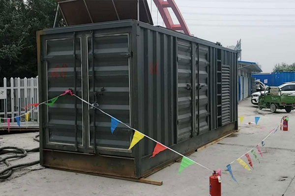 察隅发电机租赁空气滤清器多久更换一次？