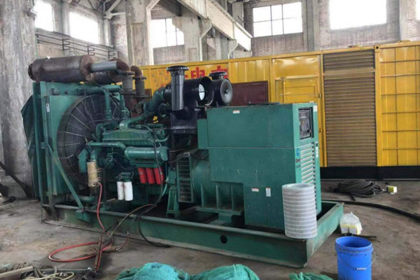 察隅发电机组的空气滤清器应该如何保养？