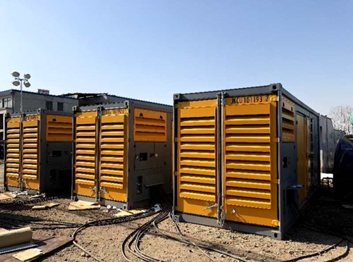 察隅防冻液的气味异常可能是由哪些原因导致的？