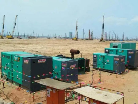 察隅如何检查和清洗空气滤清器？