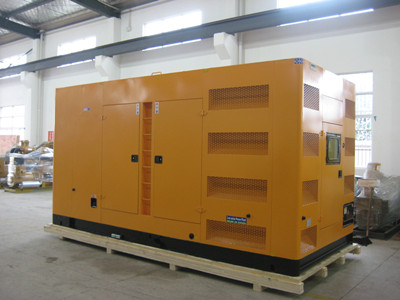 察隅不同类型的发电机组在冬季保养时的注意事项有何差异？