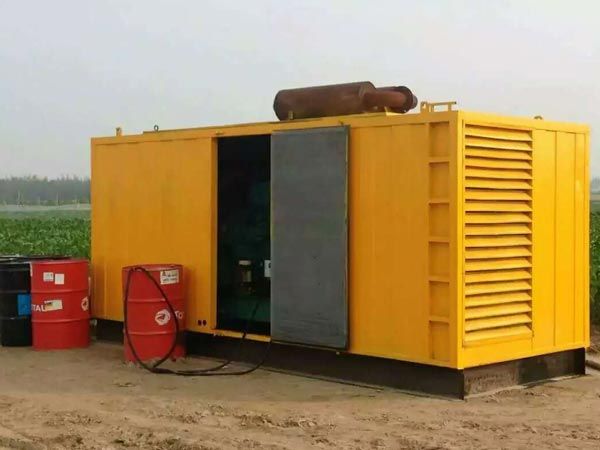 察隅如何判断柴油发电机的充电系统是否正常？